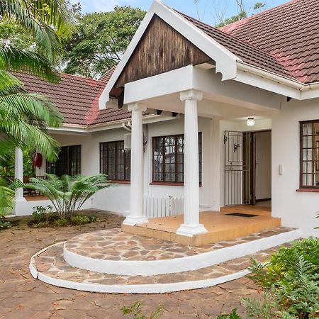 Zesty Guesthouse Port Edward Ngoại thất bức ảnh