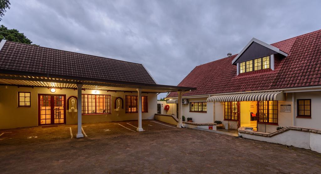 Zesty Guesthouse Port Edward Ngoại thất bức ảnh
