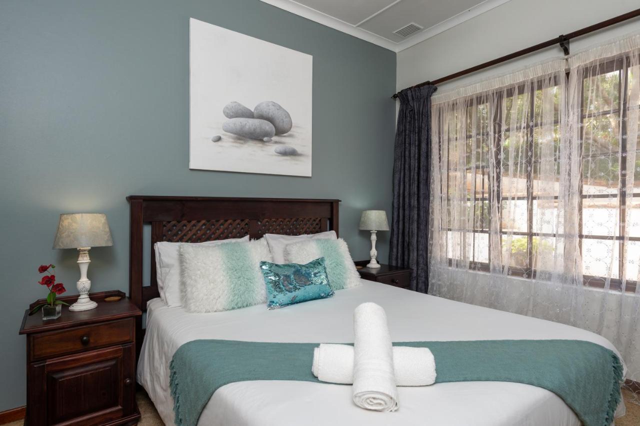 Zesty Guesthouse Port Edward Ngoại thất bức ảnh