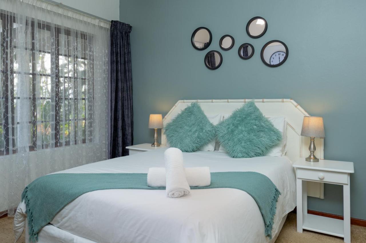 Zesty Guesthouse Port Edward Ngoại thất bức ảnh