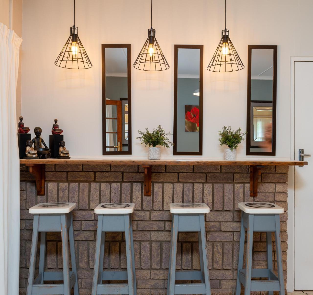 Zesty Guesthouse Port Edward Ngoại thất bức ảnh