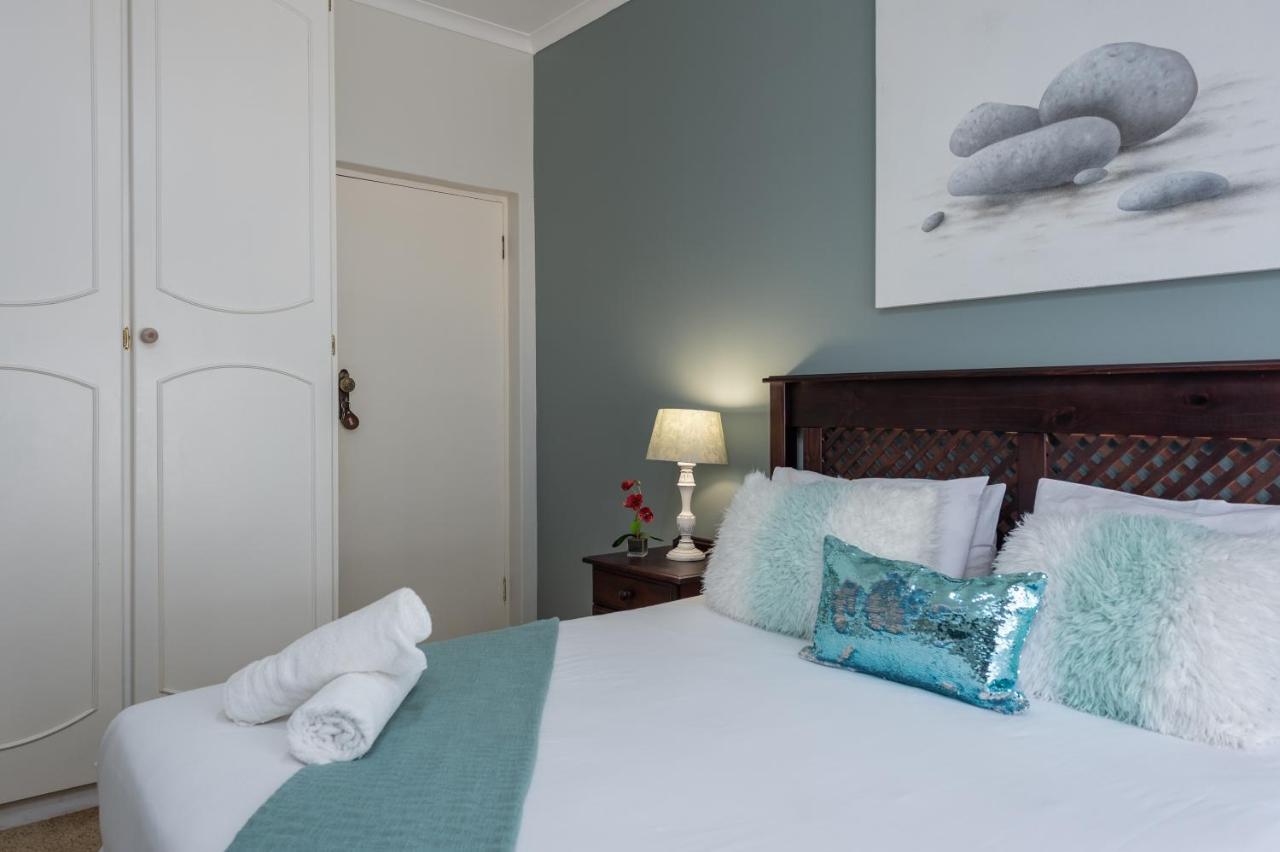 Zesty Guesthouse Port Edward Ngoại thất bức ảnh